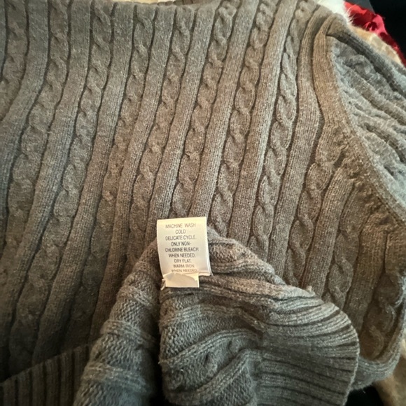 100% Cotton Grey Woven Sweater (L) - Picture 3 of 5
